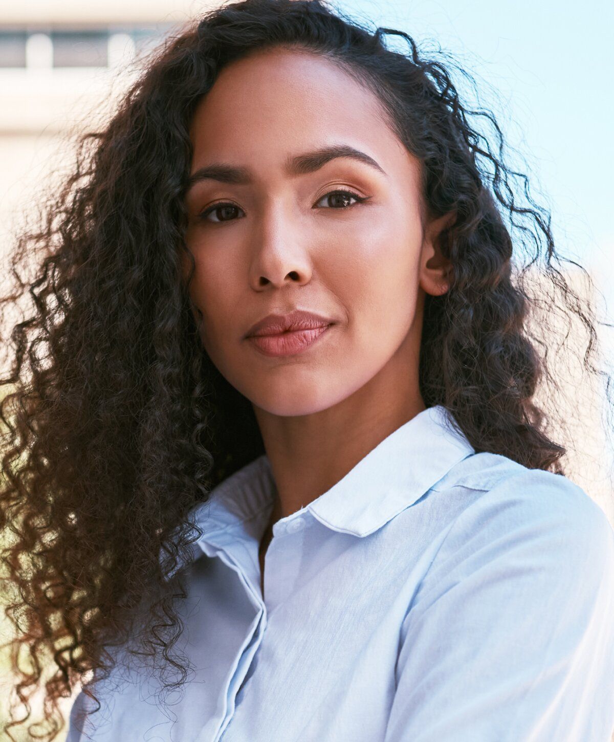 santa rosa peptides model with dark hair