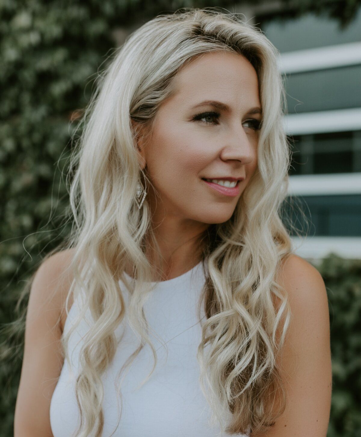 santa rosa bbl hero model with blonde hair