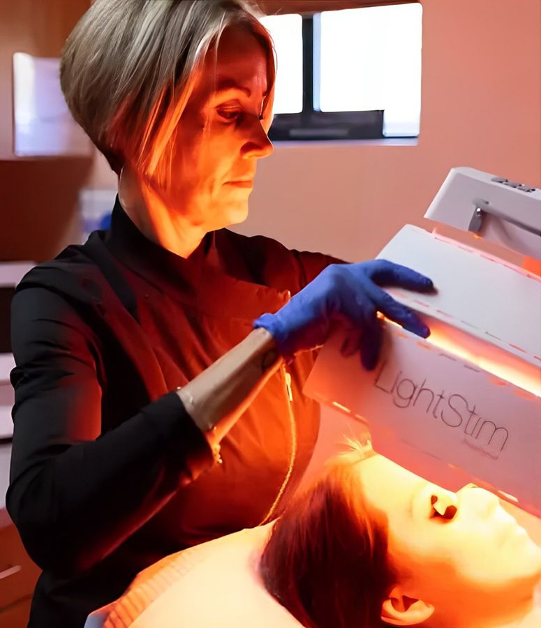 allegro staff working