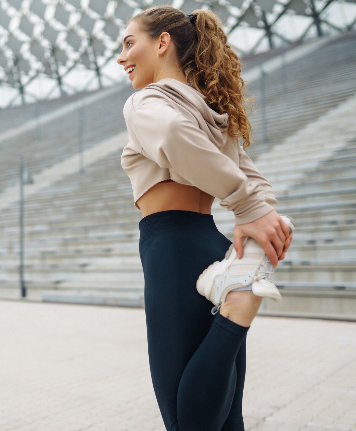 santa rosa iv therapy model with brown hair