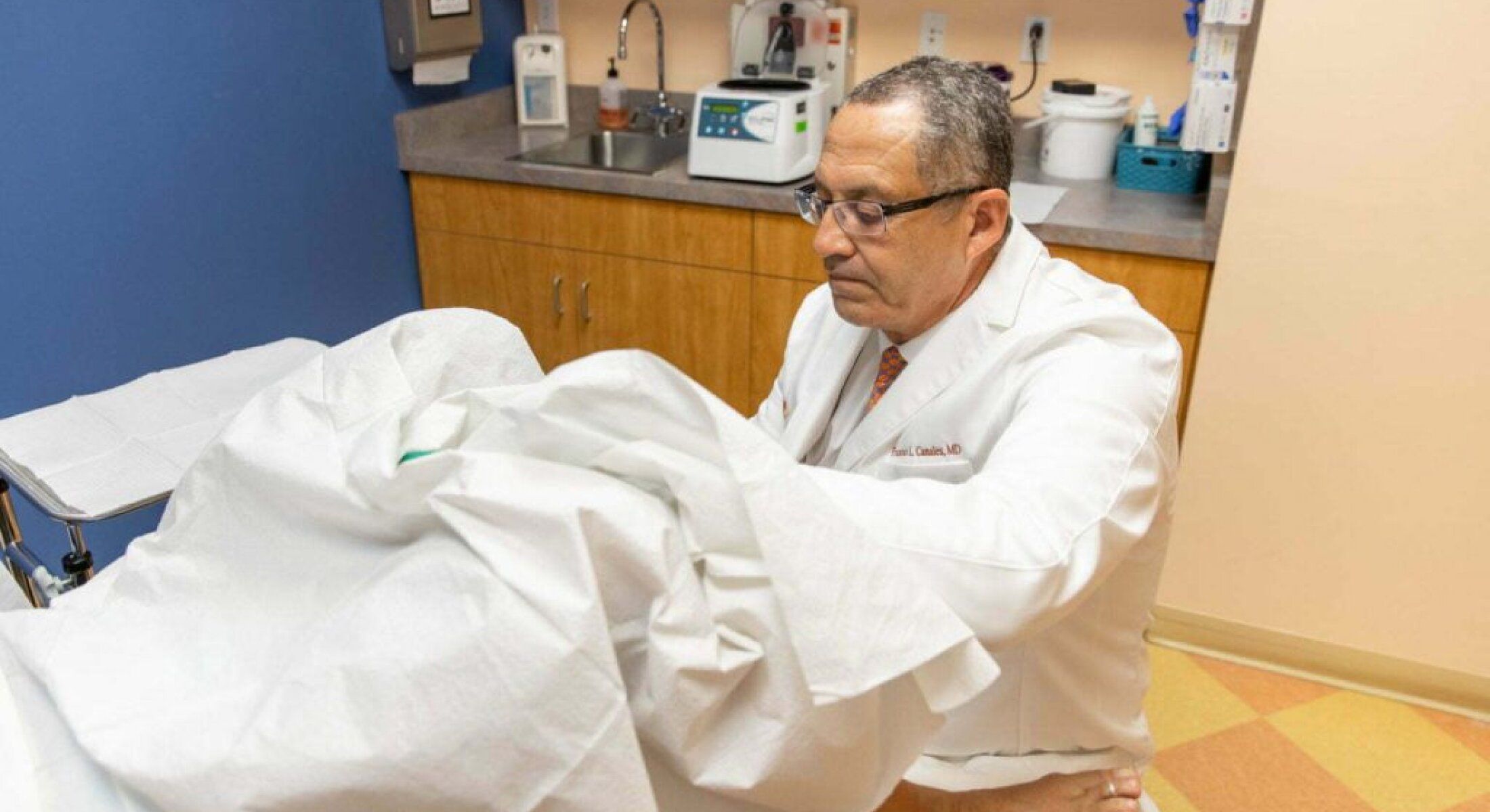 santa rosa cliovana expert wearing glasses